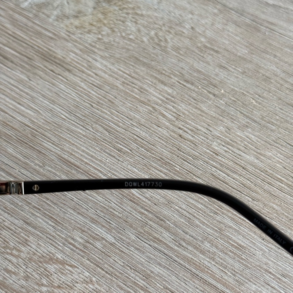 Saint Laurent Square Faced Sunglasses - Picture 3 of 4